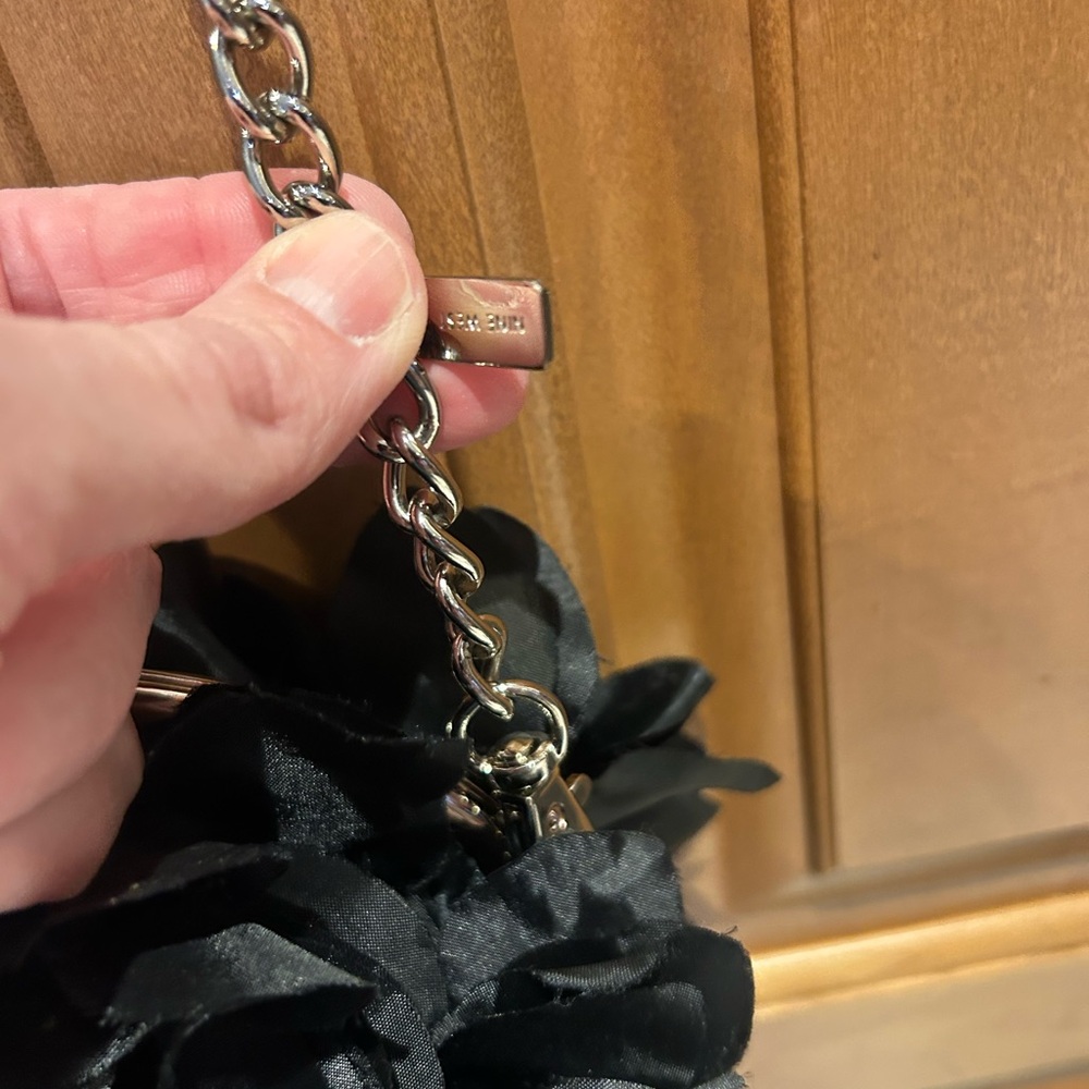 Nine West Black Floral Shoulder Bag | Chain Strap | NWT - Picture 10 of 14